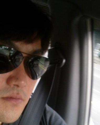 PlotX's profile picture. 야구,스노우보드,영화,시나리오,사업,쇼핑몰,창업등등 여기저기 관심많은 직장인 입니다. 많은 분들과 만나 즐겁게 트윗 하고 싶군요!