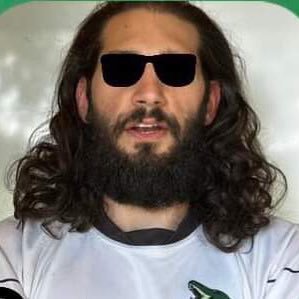 dbazan15's profile picture. Rugger — not a hooker — I'm not a pessimist, I'm an optometrist — I suck at DBD — #PZPN makes me drink