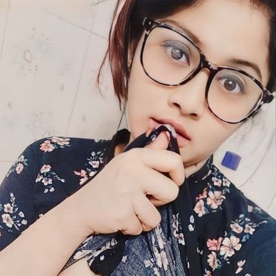 aafreen_kh15183 Profile Picture