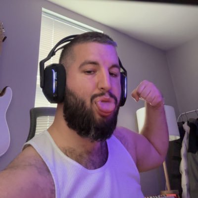 queer twitch affiliate streaming Overwatch and talking about body liberation