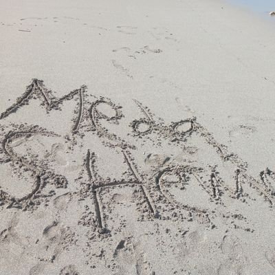 MedaHameed's profile picture. girl🤍/Muslimuma/
I studied electrical engineering Dep: power system 
👷‍♀️I love Poetry✍and Making Videos 🎥 
Electrical Engineer
#NeverGiveUp Libya 📍🇱🇾