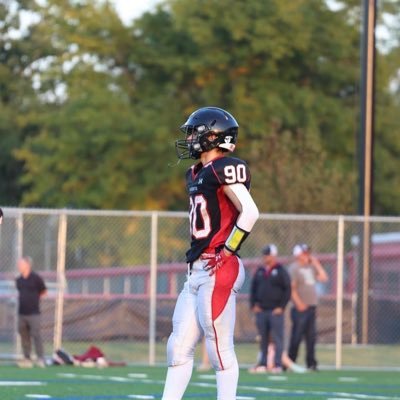 BHS 6’1, 175, C/2027, 4.2 GPA multi-sport athlete, Football, Baseball, MLB, P, RB, CF