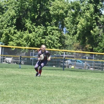 Louisville Lady Sluggers Lovelady 07 #4 |OF/Slapper - home to first 2.7| Platte County High School Varsity Softball + Track #4|| thrasherea@gmail.com