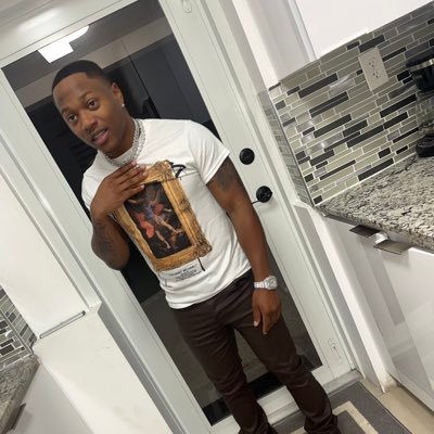 Grambling State Alum 🐯 22’ 🎓 IG: Zeke_DaGoat_ 🧠 Construction Eng. 🦺