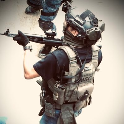 サバゲーチーム 日本軍事警備株式会社【JMSC】関東保釈保証：広報課長 サバゲー動画の編集や配信をしています。 【チャンネル名】底辺配信者オシムちゃん ヨロシクお願いします。