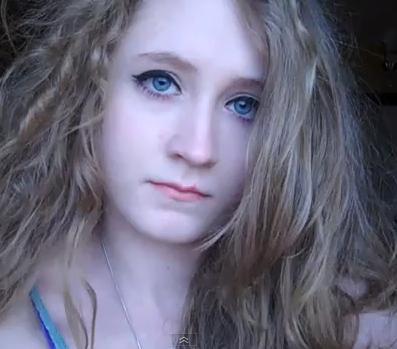 Loving the genuine and talented Janet Devlin. Hope she finds success in bringing her individual musical style to her fans worldwide.