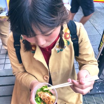 airi_112's profile picture. マジック見るのが好きです🫶
ミセス推し🍏カピバラにドハマリ中🧡
チンチラ、デグー、カメ、カエル