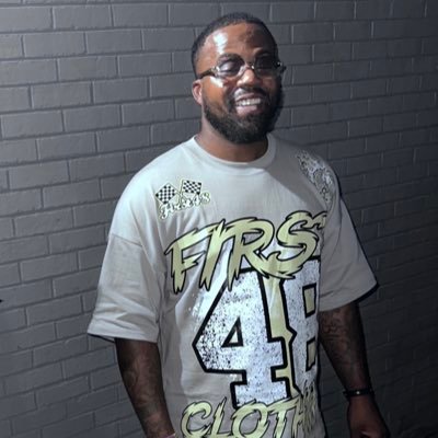 Damn_myshoes1's profile picture. Father🤴🏾 Bama State Alum 🎓 ΩΨΦ⚡️ #LongLiveTC😇