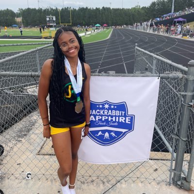 Track & Field | C/O 2026 |Dacula HS GA || 100m- 12.94| 200m- 25.81 | 400m- 1:02 ||Height- 5’3 - 15 y/o ||