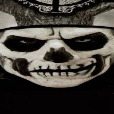 super evil vampire dungeonさんのプロフィール画像