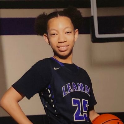 C/O 27 | NCAA ID: 2303801738 | 🏀 G1-F4 | 5’6” | 🏃🏽‍♀️ 200m-400m-800m | Fulshear High School | Older sister to⛹🏽‍♂️@stevenmuse12 c/o 2030