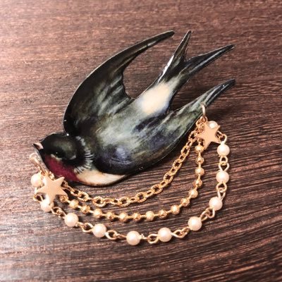 mystic1113's profile picture. ◼️屋号《MYSTIC》、作家名《平ヨシコ》で活動しています。身につけるだけでなく、アートやインテリアとしても楽しめるような雑貨を製作しています。◾︎ご購入頂いた作品に不具合又は気になる点等ございましたら修繕・交換にて対応させていただきますので、ＤＭよりご連絡下さい。