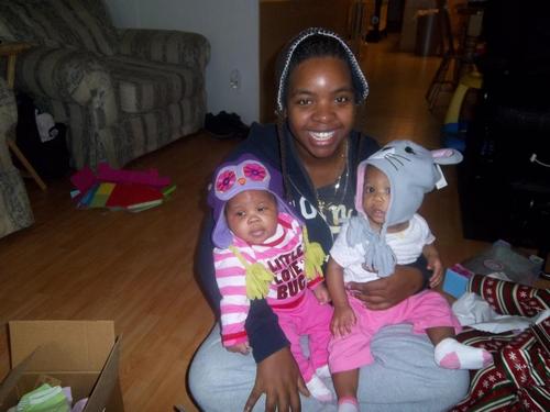 nitadayone's profile picture. 