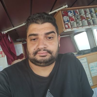 Capt_Gabr's profile picture. الطبيعي بتاع اي مصري اصيل بيفهم كل حاجه في كل 
حاجه 😎😎
Focused , Blessed , Living Life.