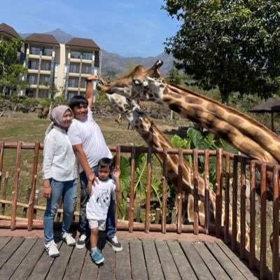 HendrawanDimas's profile picture. Live Happily Ever After