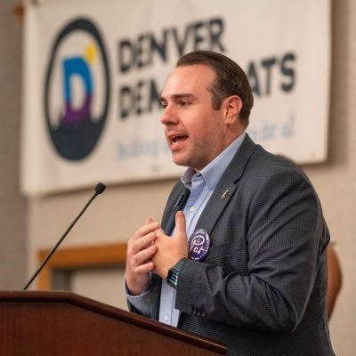 @coloradodems 2nd Vice Chair | @DenverDems Tech Captain | @RockyMtnGators President | @Iona_Alumni Board Member | @the_cwdc Council Member