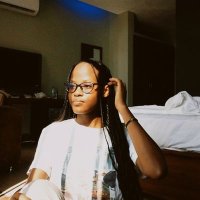 Esther (@_gr4cious) 's Twitter Profile