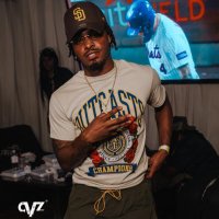ShowTimeCam (@godgift_blessed) 's Twitter Profile