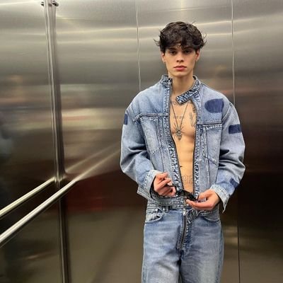 20, Empresario y Tiktoker Fam. Control de la naturaleza/Hijo de Demeter y Asmodeo ~Niverov~ #Freerol #Fanaccount Cass 💞{NO USER} Helen/Ash/L, E
