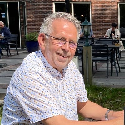 Bestuurslid van de molenstichting SIMAV, Hist.Ver.Ameide-Tienhoven en Hof van Brederode Vianen.  Oud-wethouder Zederik en Vijfheerenlanden (2017-2022).