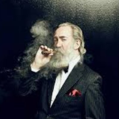 great_matiss's profile picture. Cursed with knowledge.