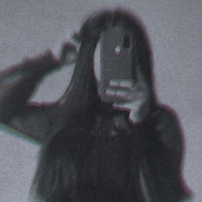 rose132003's profile picture. 