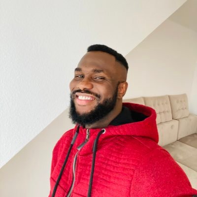 DavonSukah's profile picture. Jesus is King 👑