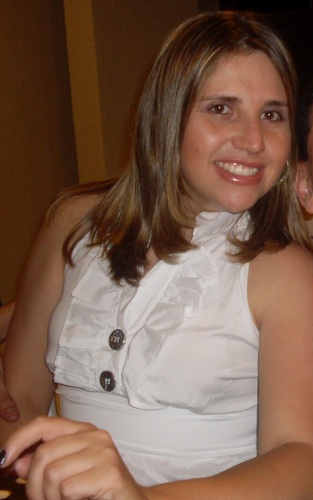 Sou uma pessoa alegre,companheira, amiga..