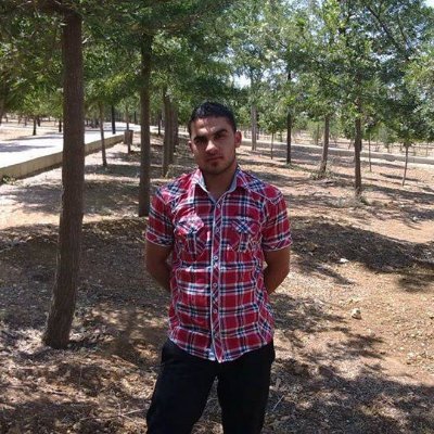 يبدو أن الخريف بدأ بالأشخاص قبل الأوراق