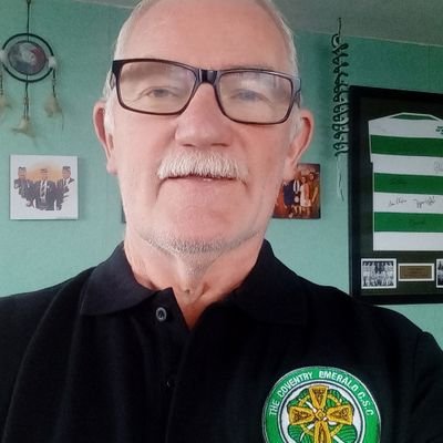 Fae Dundee(Lee Walker CSC Lochee) bide in Coventry. Femly+Faith+Futba, love my Ghirls an' Bhoys,#Here I am Lord is it I Lord.#CelticFootballClub #SaorAlba.