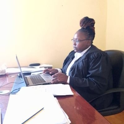 makimi_grace's profile picture. lawyer/ Advocate of the High Court of Kenya/Feminist/ Wanderer.