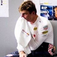 Ivan (Verstappens dead engine)(@33stapen_) 's Twitter Profile Photo