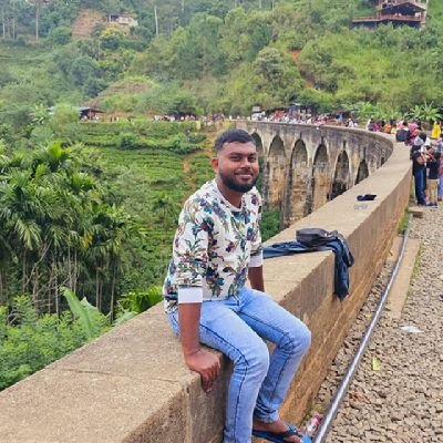 likaz220697's profile picture. 