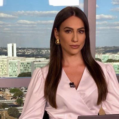 Nordestina. Jornalista de política. Âncora na @cnnbrasil. Bastidores CNN, das 14h às 16h.