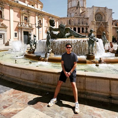 LouisRaphael's profile picture. Head of Marketing @orionbooks. Current affairs/politics addict. All views my own and often under the influence of Malbec. 🏳️‍🌈