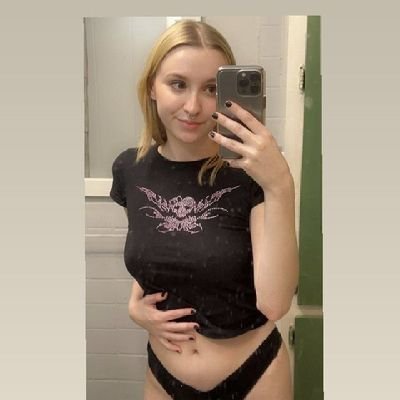 Verkaufe meine Nacktfotos und videos, bei Interesse bitte eine Nachricht auf Telegramm schicken😊💖
Ich kümmere mich auch um sexuelle Begegnungen ❤️