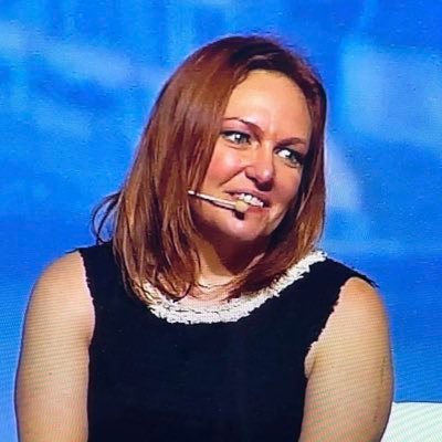 Mom (👯♀&🐶🐶), Associate Prof @DIME_uOttawa, Lead-Qualitative Ed Research @uOttawaMed, #MedEd researcher, #BillsMafia, & Oxford comma aficionado. she/her/elle