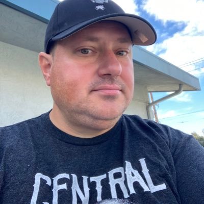 @Oakland68s. SFSU (B.A.), USF (M.A.) | US Army vet | retired vintage ⚾️ player | ✍🏼 & 📷|| fan: B’s/49ers/GSW/Sharks/Roots/Soul/Cal FB&MBB/USF MBB