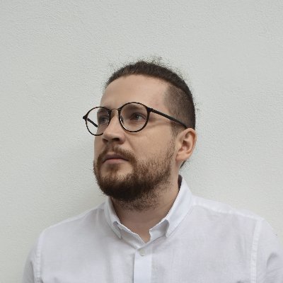 ThePra9's profile picture. 🚀 https://t.co/r0ejmis0W2 builder
🦜 Consultant
👨‍💻 Software Engineer
💍 Husband
🏋️‍♂️ Gym member

And everything else inbetween
