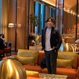 satoshi_1295's profile picture. 『稼げず去るか、戦略で稼ぐか。』/ SNS運用代行&動画編集/歴3年目/独学から最高月収140万/ ディレクター育成/ 戦略的な案件獲得手法/