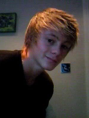 J_Collinsx's profile picture. 