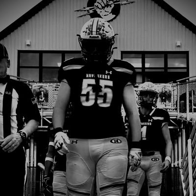 Haskell Highschool➖6’3 285➖O line and D line➖📲918-781-9929➖briarpayne.75@hotmail.com ➖NCAA ID 2303817937➰3x Powerlifting State Qualifier