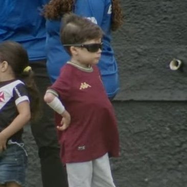 vascaíno e boêmio.

Ao Vasco, tudo!