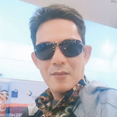 c4ndr4set14w4n's profile picture. Magister Telecommunication Engineering, School of Electrical Engineering and Informatics, Institut Teknologi Bandung. #IjazahAsliDanTerverifikasi.