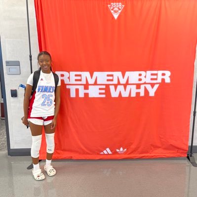 ‘26 | 5’8| GOD first | Varsity #1 | Varsity Track | 1st Team All District & Academic All District| 4.0GPA | SA Finest 3SSB | Aniyah.shields07@yahoo.com