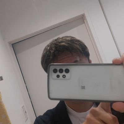 04shinshin40's profile picture. 171/63/40代半ば/小売業/ドライブ🚙/酒🍺/音楽全般🎼一番はayu@/旅行♨️メンエス/暇な日常から脱出したい✨️ｺｺﾛと体を癒します🌺来る者拒まず、去る者追わず🐈️お誘いはDMにて🌈
今は健康維持で筋トレ頑張り中🦾