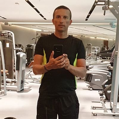 roberto_8101's profile picture. 