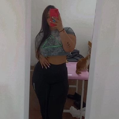En el alma hay estrellas que se encienden con el tiempo❤️
Ig: laracaporusso