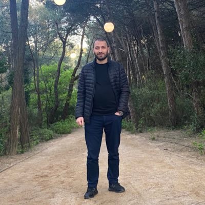 mesutdedeee's profile picture. Software Developer @DatsProject