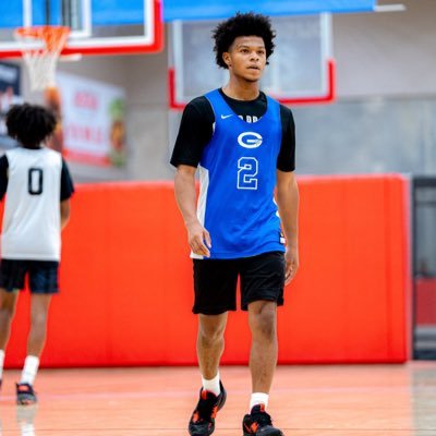 |2026|pg|3.6 gpa|5”8|155lbs|4058610742|@southerntiesaau